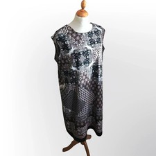 Lush Wallis dress Size Large