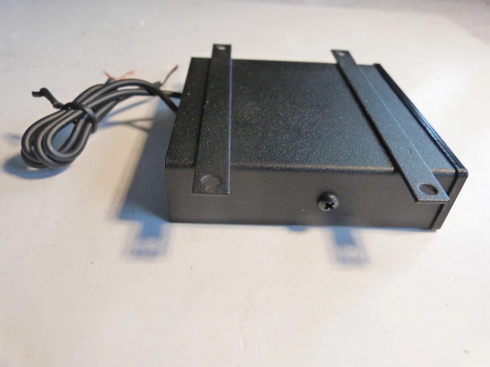 Pro-Ject Speedbox, Speed Switcher, Motor Control - Image 4 of 4