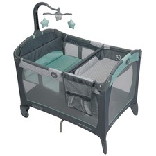 Graco 1893893 Pack 'n Play Playard with Change 'n Carry Portable Changing Pad