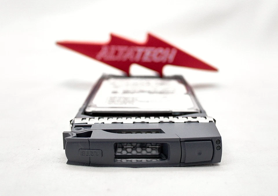 NETAPP X425A-R5 1.2TB 10K SAS 2.5" HDD - Image 2 of 4