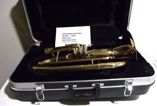 Marching Baritone Key of Bb w/ Case Gold Lacquer Excellent Condition - Picture 1 of 10
