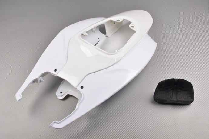 Carénage arrière non peint et feu teinté Suzuki GSXR 750 2006-2007