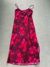 Brand New W/Tags Stunning Floral Dress From GAP Size Small