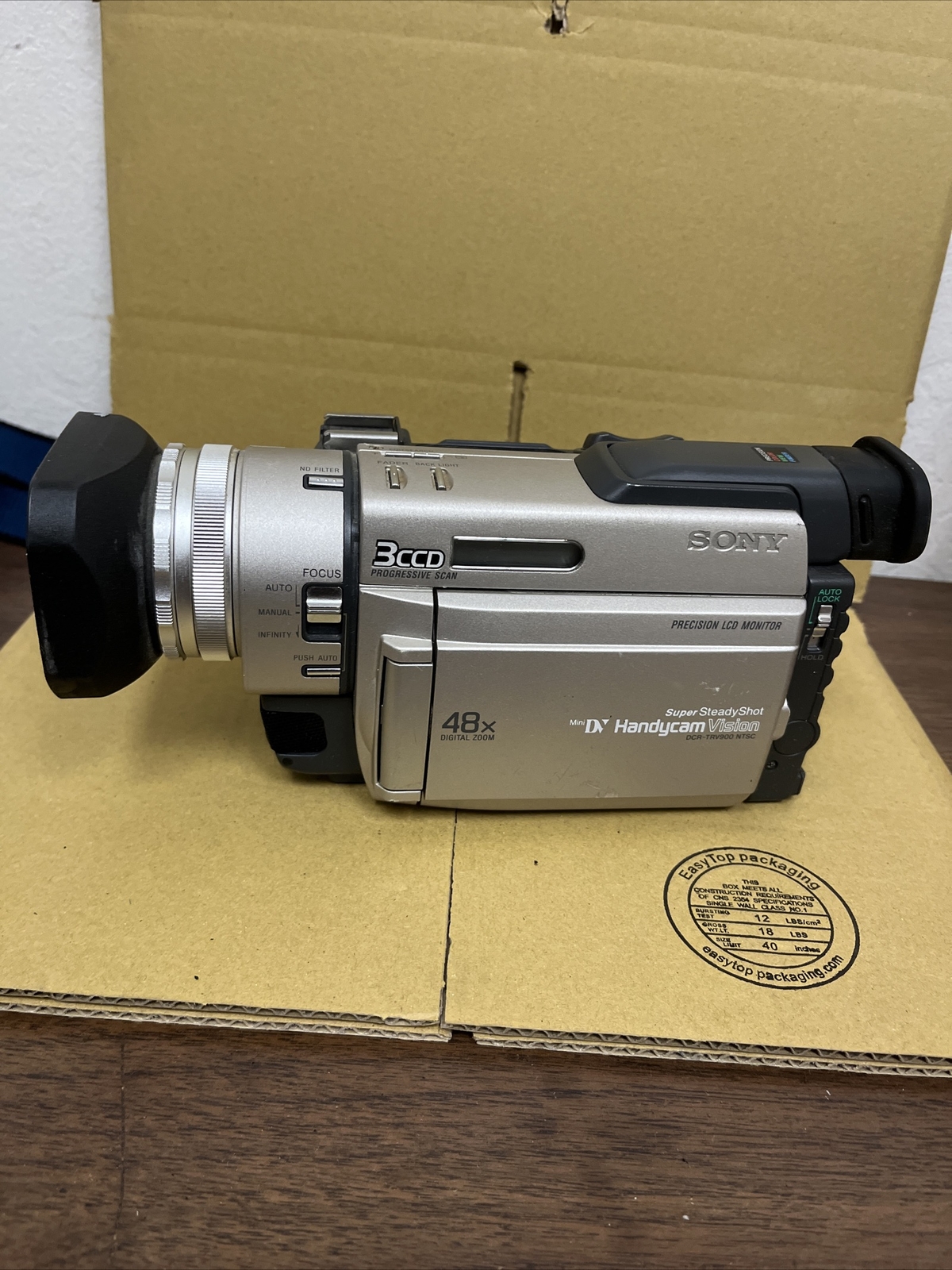 ソニー　ビデオカメラ　ＤＣＲ－ＴＲＶ９００動作品当日発送 ソニー ビデオカメラ DCR－TRV900動作品当日発送 2025