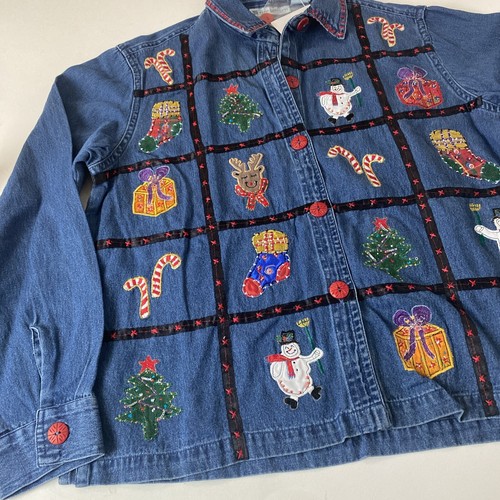 Dressbarn Womens M Christmas Theme Button up Shirt Trim Denim Top NWT! cotton - Picture 2 of 14