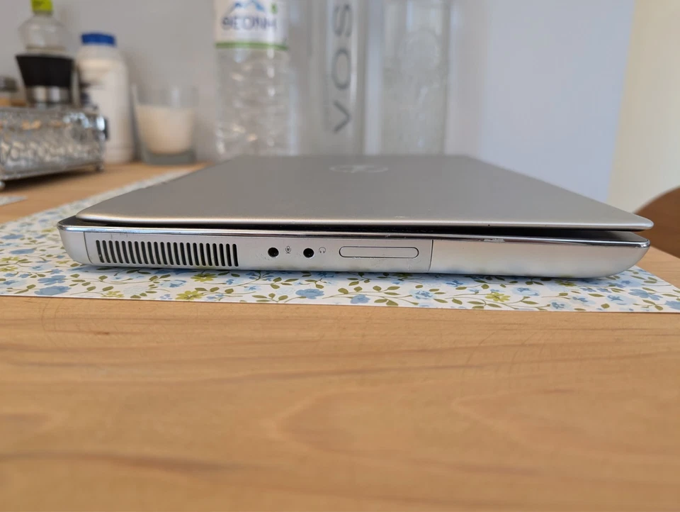 Dell XPS 14Z laptop - Bild 3 von 4