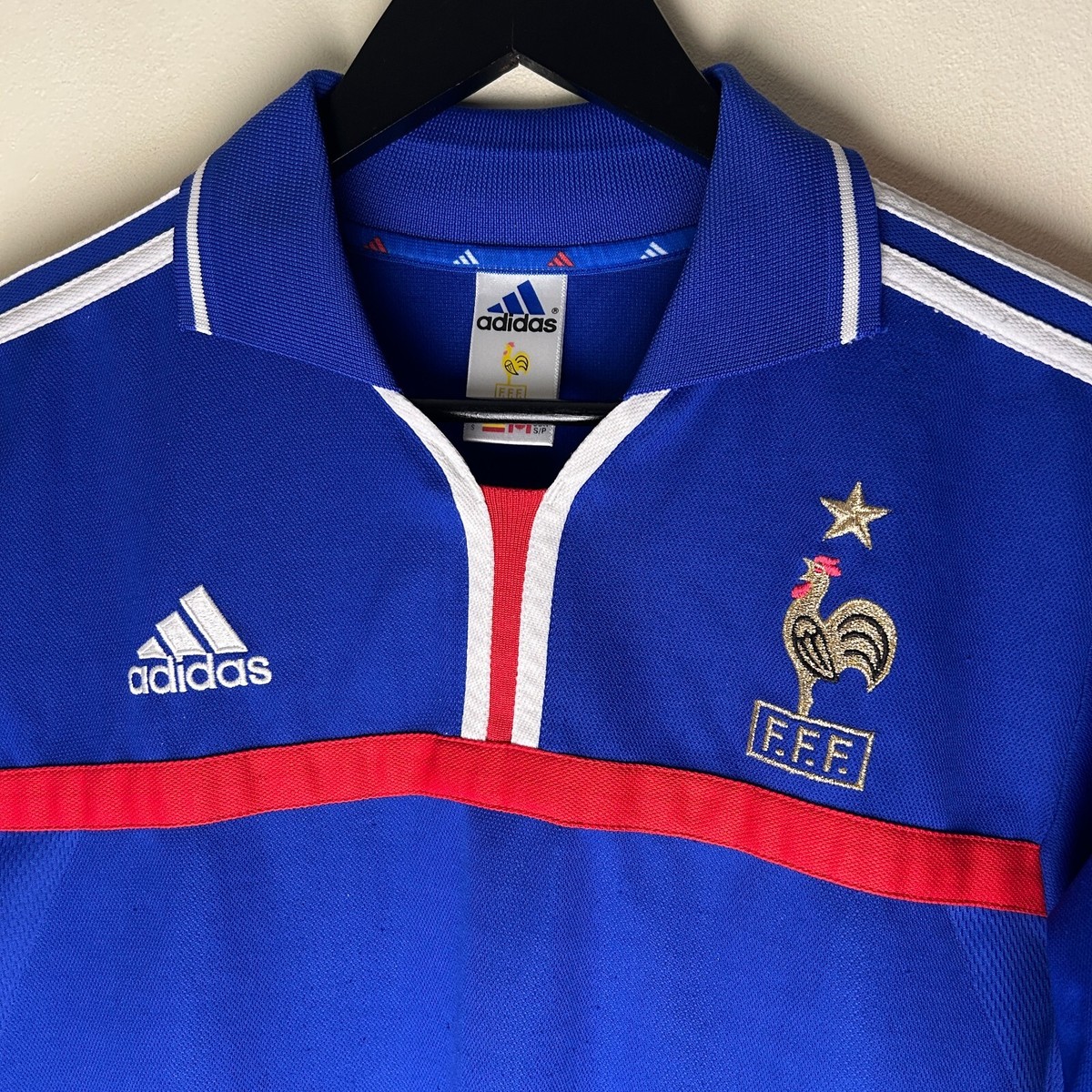 adidas フランス代表2000年ホーム シャツ Lサイズ 未使用品 adidas フランス代表2000年ホーム シャツ Lサイズ 未使用品