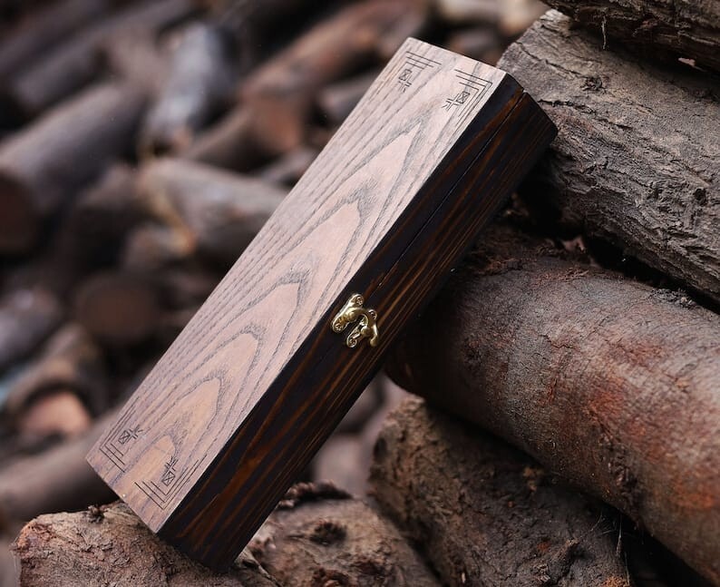 hand-engraved-knife-premium-d2-steel-hunting-knife-unique-gift-for