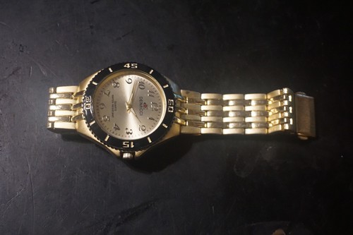 Mens Goldtone Denacci watch - Picture 2 of 2