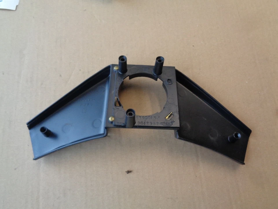 Opel Corsa A Hupenknopf Hupentaste Lenkrad Signalknopf NEU orig. 90129824 - Bild 2 von 4