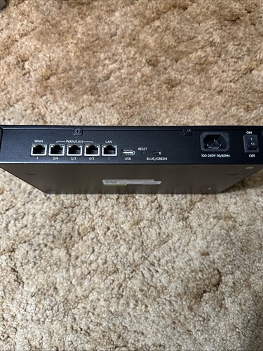 Luxul ABR-4400 AV-Series Multi Wan Gigabit Routeur Wan Lan USB 3x WAN/LAN - Photo 3/3