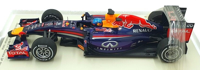 Spark 1/18 Scale 18S135 - Red Bull RB10 F1 2014 #1 S.Vettel Australia - Image 3 of 4