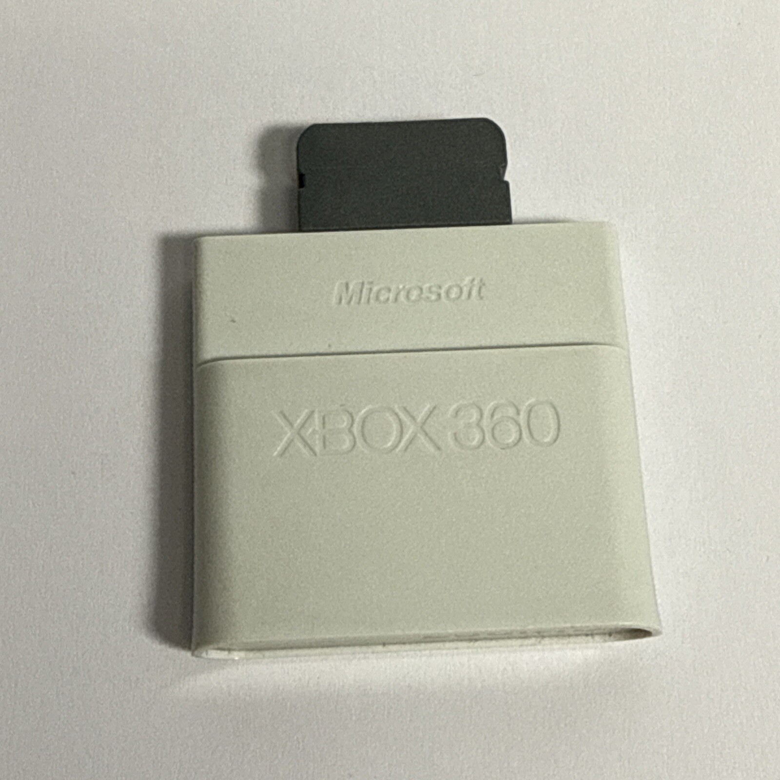 Foto 1 di 4