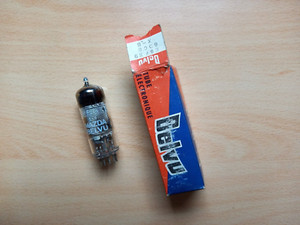 1 X VINTAGE EF41 tube Philips, Mazda, Miniwatt Dario NOS, NIB, 1 pcs TESTED EUR 14,00 - FR
