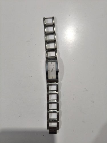 Solo Ladies Quartz Watch Working - Picture 6 of 8