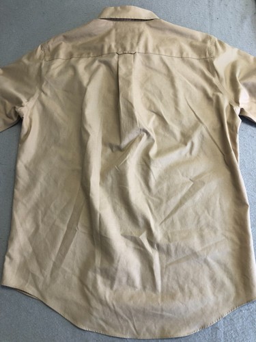 Cabela's Shirt Mens Medium Khaki Safari Outdoor Fishing Workwear Hiking Collared - Picture 3 of 4