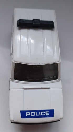 Vintage Corgi 91880 Range Rover Police Car (5"), opening doors/tailgate, no box - Picture 14 of 18