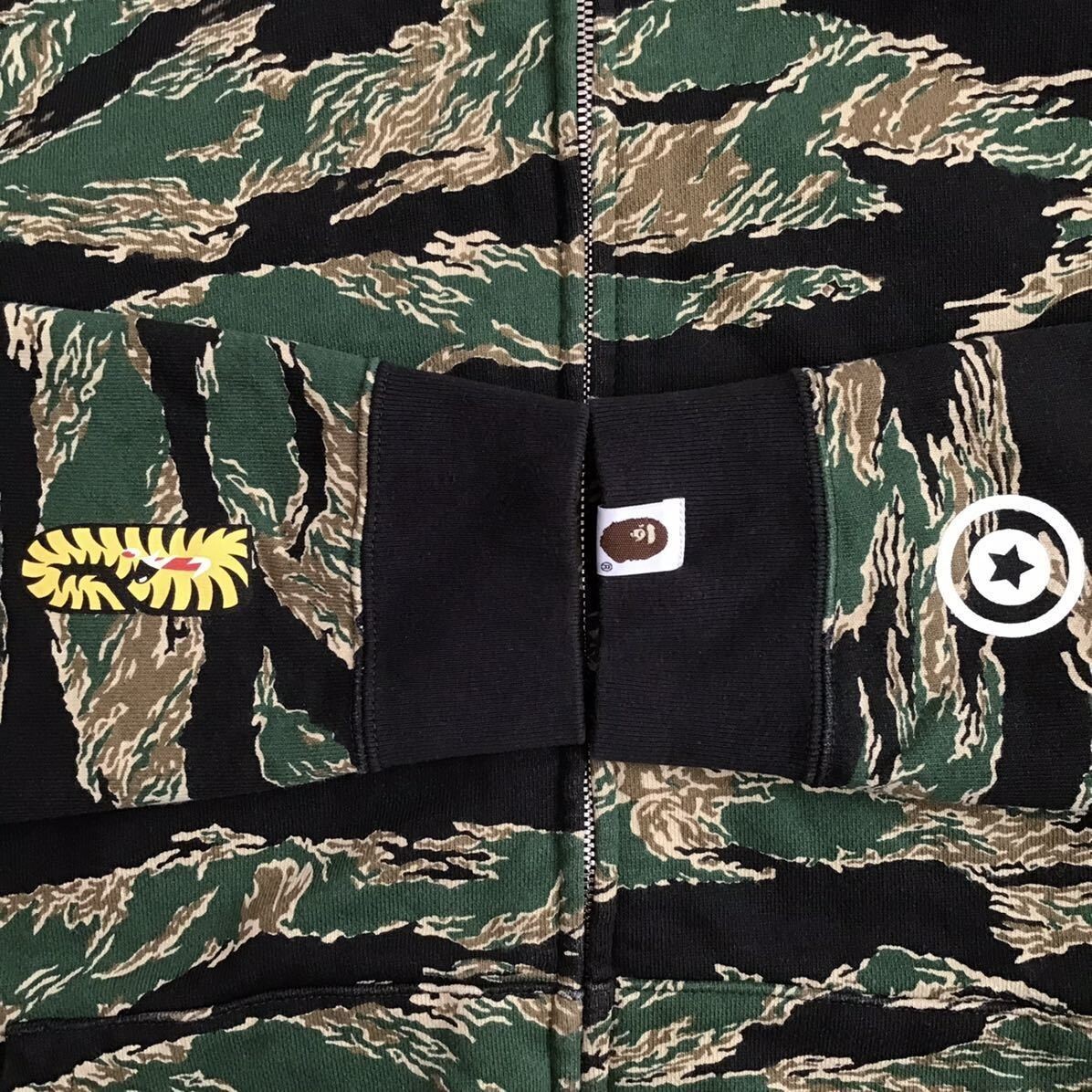BAPE Tiger full zip hoodie tiger camo A Bathing Ape Size M