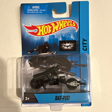 Hot Wheels Batman Bat-Pod Motorcycle with Rider X2082 Sealed HW City