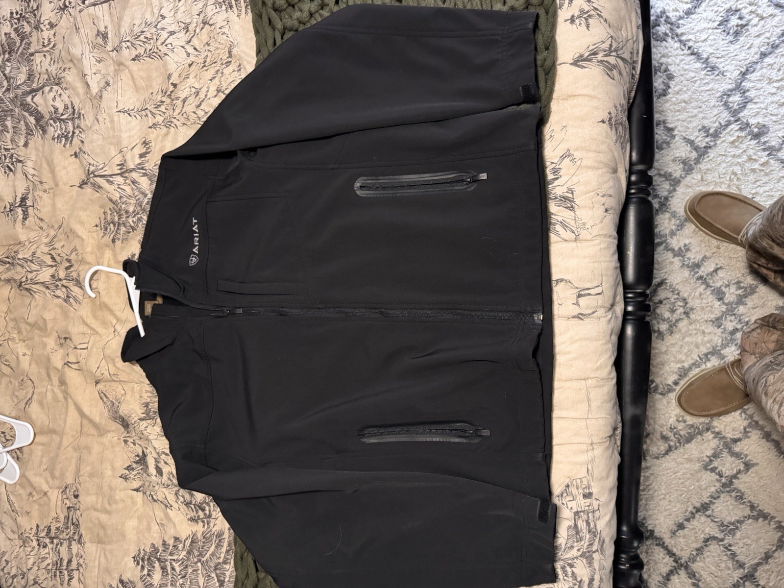 Ariat Men's Softshell Jacket Size Medium Black - image 1