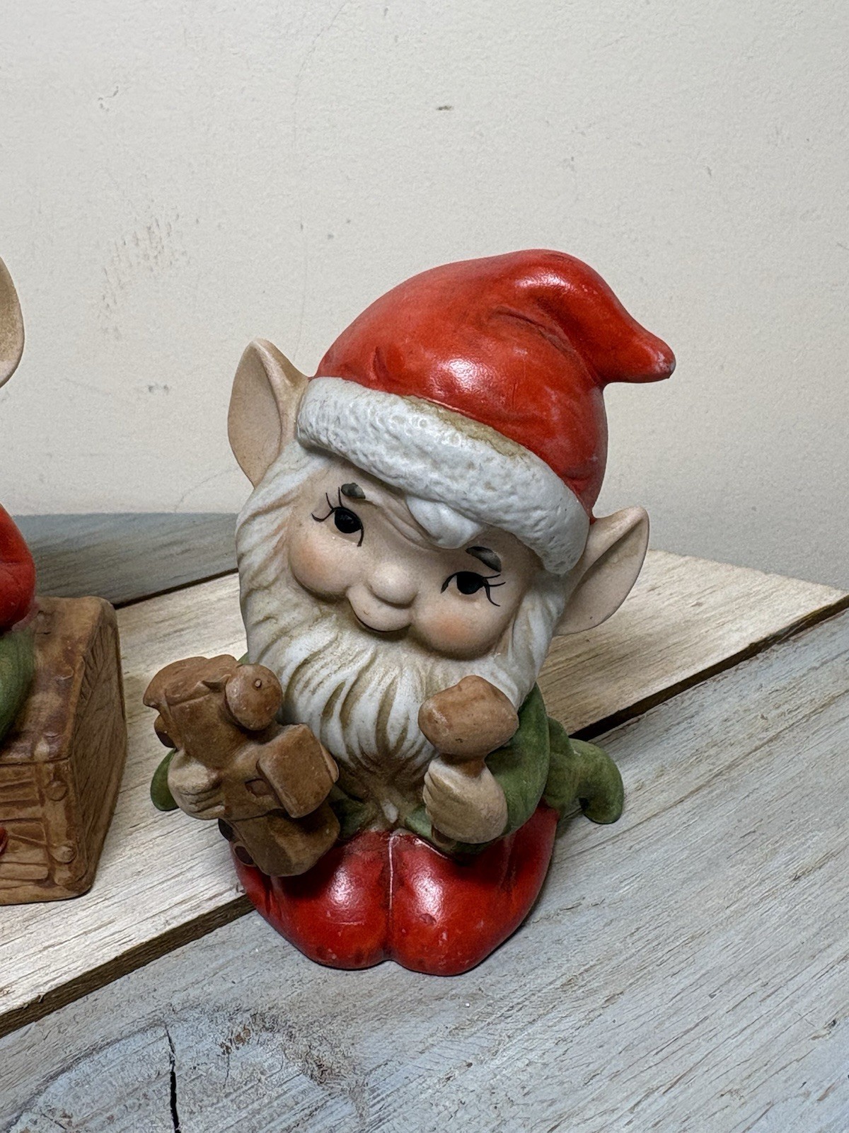 Vintage HOMCO Christmas Elves Figurines Set 2 Ceramic Toy Maker Pixie ...