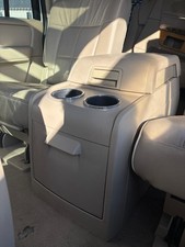 07-14 Lincoln Navigator Rear 2nd Row Center Floor Console Armrest Cup Holder