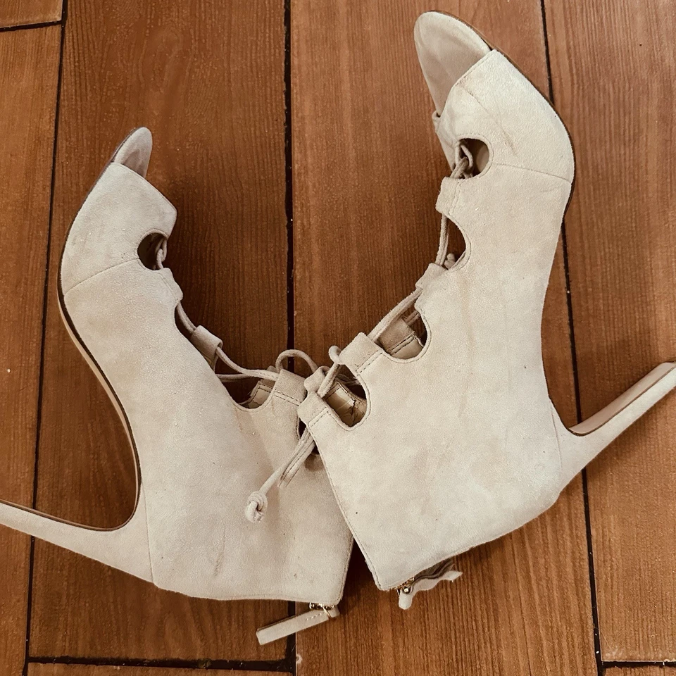 Sandalia Bota Nine West Gamuza Inolvidable Con Cordones Talla 7M Beige Foto 3 de 4