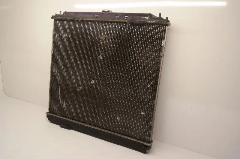 05-10 NISSAN FRONTIER 2.5L Radiator 4 Cylinder - Image 3 of 4