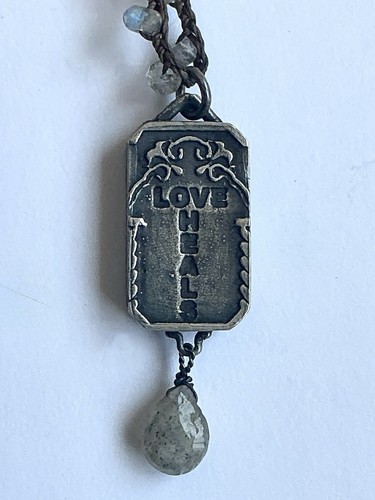 Love Heals Labradorite Faceted Stones ‘ Protection’ Locket Necklace 16” - Picture 2 of 8