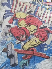 IRON MAN Art T-SHIRT  Athletic Fit Large Fits like Medium Men's Marvel