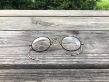 Vintage Gold Wire Rim Round Windsor Eyeglasses Saddle Bridge