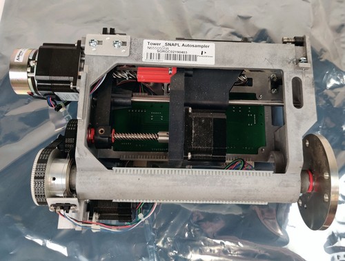 PerkinElmer Clarus GC Autosampler Auto-Injector Tower w N610-9120 Interface PCB - Picture 8 of 15