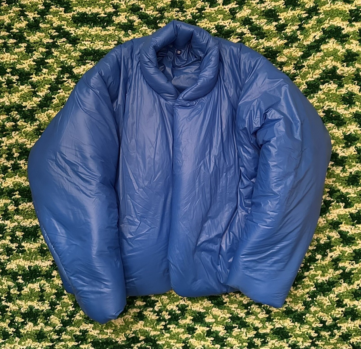 Yeezy Gap Blue Round Puffer Jacket Mens Size L Kanye West Yeezy Gap Blue Round Puffer Jacket Mens Size L Kanye West