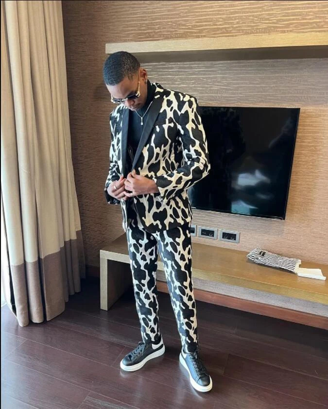 Trajes de hombre con solapa de pico patrón de vaca 2 piezas blazer ajustado informal negocios esmoquin Foto 3 de 4