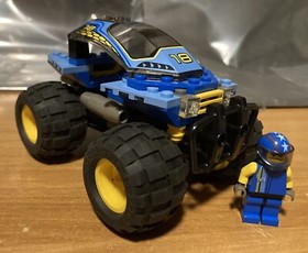 Lego Racers 4585 Nitro Pulverizer Pull Back Motor with Minifig Complete