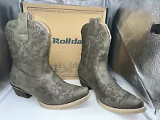 Rollda Women’s SIZE 9.5 Cowboy Boots GRAY Pull-up Tabs Snip Toe Western Ankle