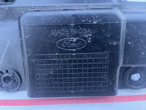 Protector deflector de aire radiador parachoques delantero Ford Super Duty 2020-2024 OEM F250 - Imagen 13 de 16