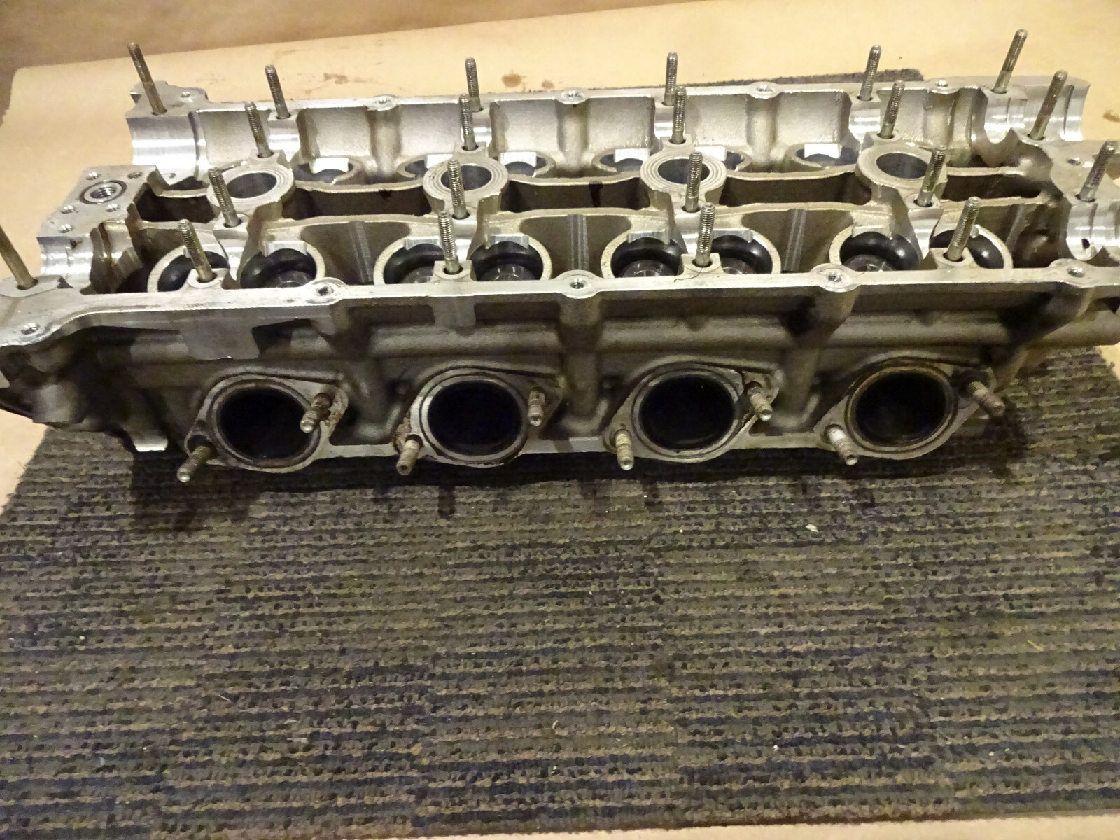 Maserati 4200, Quattroporte-LH Cylinder Head -P/N 205255