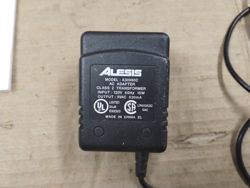 ALESIS INEKO MULTI-EFFECTS PROCESSOR TABLE TOP STEREO FREE SHIPPING - Picture 7 of 7