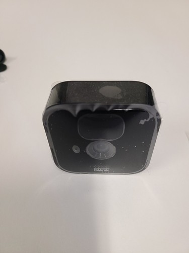 Blink Outdoor Wireless Smart Security Add-On Camera B086DKMSSM, New! - Picture 2 of 9