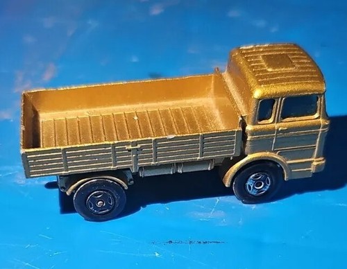 EARLY MATCHBOX SUPERFAST 1/75 MB-1 MERCEDES BENZ TRUCK GOLD ENGLAND NO BOX - Picture 3 of 8