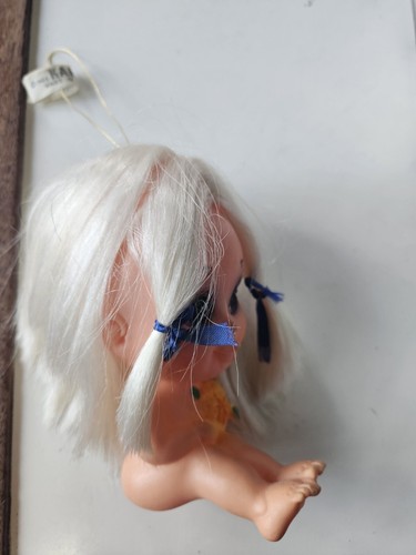 RARE Kamar Japan 5" Vinyl Naked Flower Child doll w/Blonde Hair & Big Eyes - Picture 4 of 6