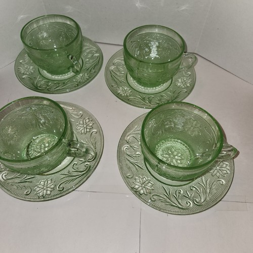 4 Indiana TIARA Tea COFFEE Cups & Saucers Chantilly Green Sandwich Glass NOS - Picture 2 of 4