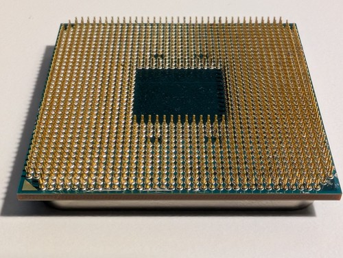 AMD Ryzen 9 5900X Desktop Processor (Not Working as Expected) - Bild 2 von 2