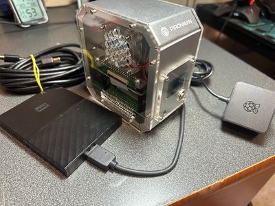 Raspberry Pi 4 8GB + Pironman Case + 1TB USB Drive + Power supply + HDMI Cable