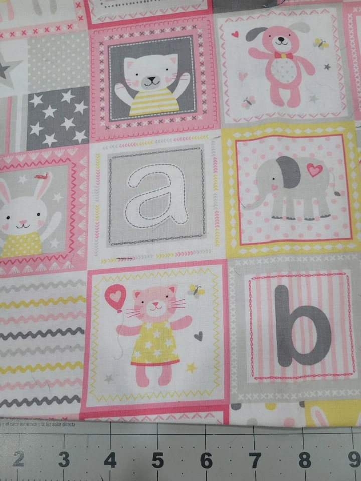 Michael Miller ABC's Patchwork розовый серый и желтый 1 ярд - Изображение 2 из 3