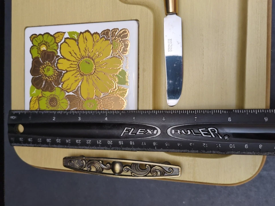 Tablero de azulejos florales vintage MCM Georges Briard charcutería frutas queso. Foto 3 de 4