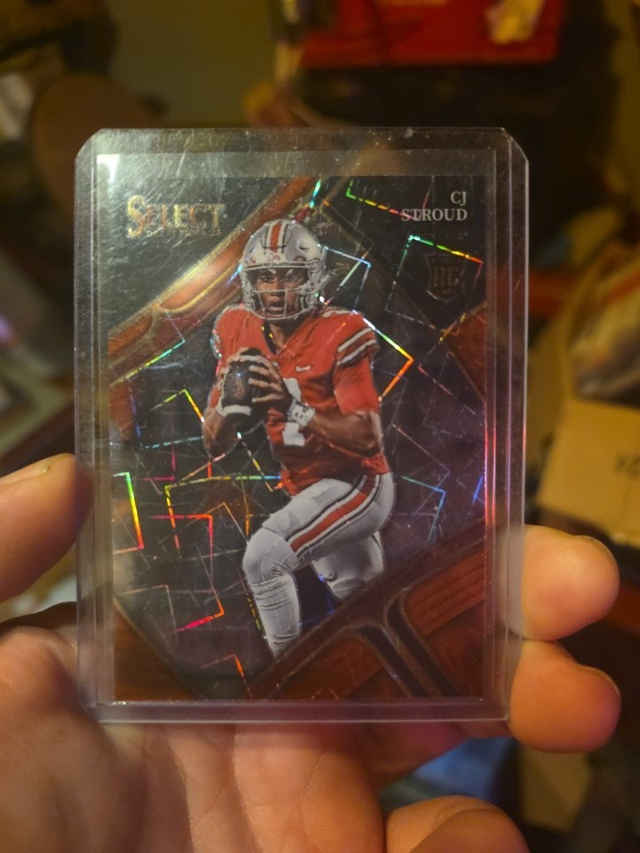 2023 Panini Select Draft Picks - Field Level C.J. Stroud #102 Purple Lazer Prizm