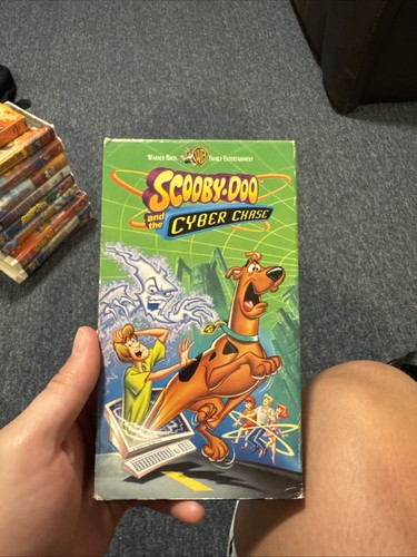 Scooby-Doo and the Cyber Chase VHS Warner Brothers Animated Cartoon