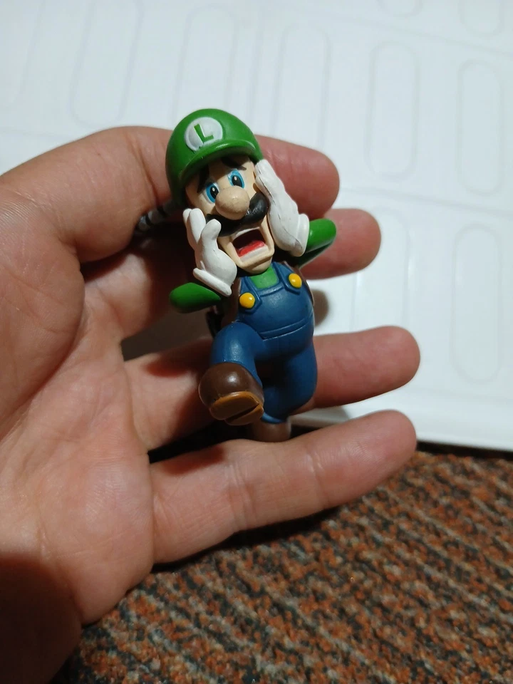 损坏无支架路易吉来自路易吉大厦 2 Medicom 超细节人偶 (UDF) — 第 2/4 张图片